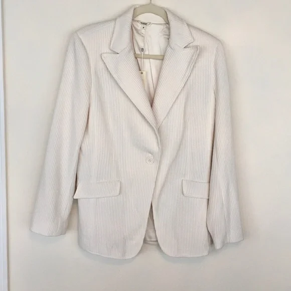 NWT Max Studio Corduroy Blazer - Picture 3 of 6